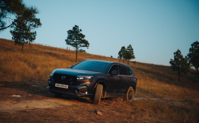 xehay_honda+HEV+RS+lap+rap_311025_1