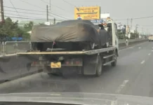 Pagani Huayra Owned by Minh “Nhựa” Spotted in Transit from Tay Ninh