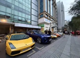 Supercar Rally in Ho Chi Minh City Features Rare Lamborghini Gallardo Debut