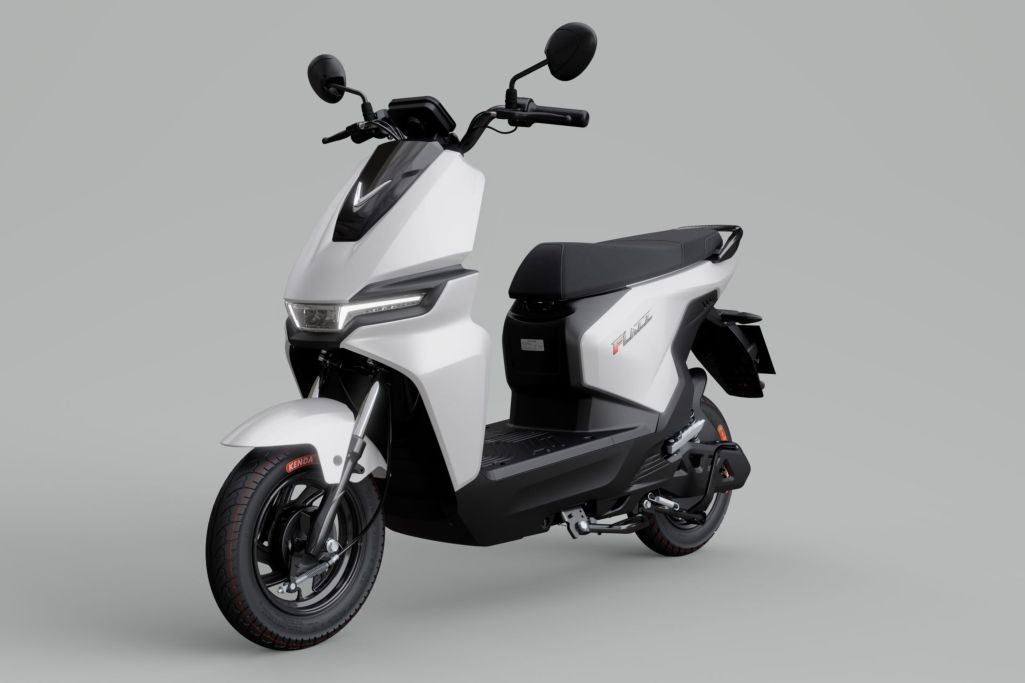 Xehay_VinFast+Flazz_081225_1