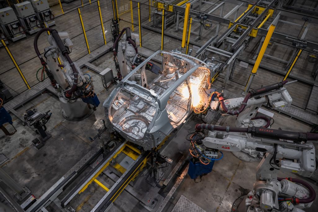 Xehay_vf+quy+mo_271125_2