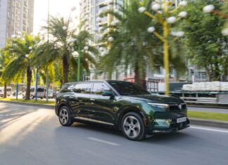 Electric Vehicle Boom Strains Infrastructure: Can Vietnam Meet Its 2030 Deadline?