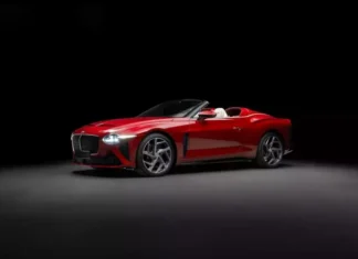 “Ultra-Rare Bentley with Just 1,000 KM on the Clock Sells at a Staggering $1.1M Loss”