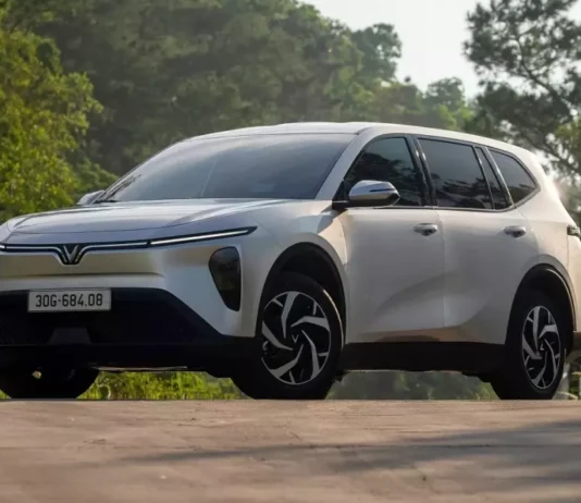 November 2025 MPV Sales: VinFast Limo Green Outpaces Mitsubishi Xpander by Fourfold