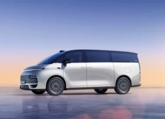 Geely’s New Large MPV Accommodates Up to 42 Passengers Simultaneously