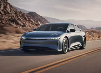 Electric Car “Frozen” by Water in Trunk: Repair Costs Rival Price of Used Toyota Corolla