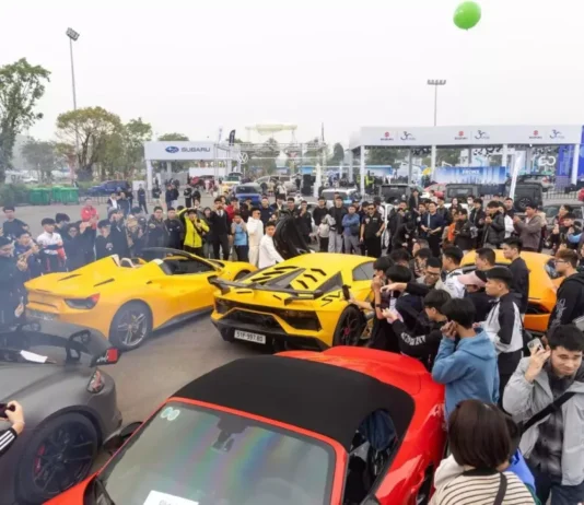 Epic Car Gathering in Hanoi Showcases Hundreds of Supercars, Sports Cars, and Customized Vehicles