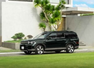 Hyundai Santa Fe Hybrid: Exclusive 50 Million VND Discount Available at Dealerships