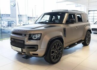 Land Rover Defender OCTA Unveiled in Vietnam, Set to Rival Mercedes-AMG G 63