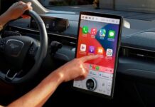 Ford Unveils Revolutionary Dual-View Dashboard Technology for Enhanced In-Car Experience