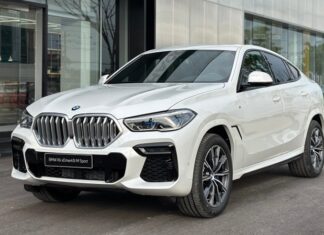 BMW Offers Up to $20,000 Discount on X4 and X6 Models