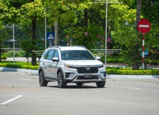 Honda Vietnam Sells 208,521 Motorcycles and 3,986 Cars in November 2025