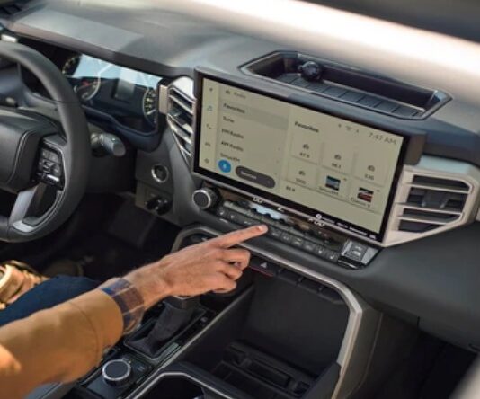 Touchscreen Car Displays: Convenient Yet Potentially Perilous