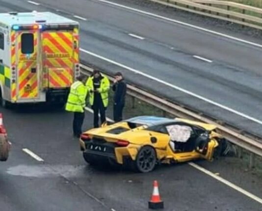 World’s First Lamborghini Temerario Crashes, Front End Destroyed