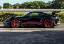 Unveiling the Stunning Color of the Second Porsche 911 GT3 RS 992 to Arrive in Vietnam