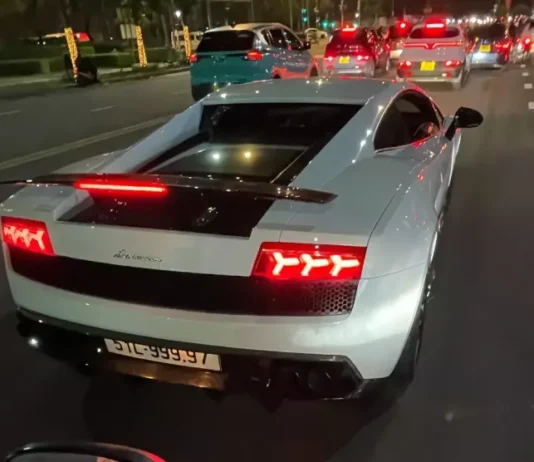 Exclusive Lamborghini Gallardo SE Reemerges in Vietnam with Quad 9 License Plate, Retaining Iconic Superleggera Design