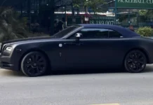 HCM City Entrepreneur Splurges on a Luxurious Rolls-Royce Dawn Convertible, Priced Over 12 Billion VND