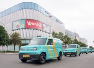 Eco-Friendly Urban Delivery: Xanh SM Launches Electric Truck Service