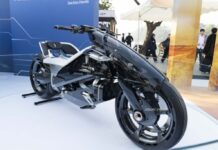 Honda EV Outlier Concept: Futuristic Electric Motorcycle Makes Its Debut in Vietnam