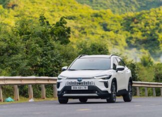 Hybrid Cars Make a Splash in Vietnam by 2025: Toyota Solidifies Its Position with the Ace Corolla Cross HEV