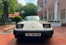 Unveiling the Hidden Gem: A Rare Nissan 300ZX in the Humble Abode of Vietnam’s Coffee King