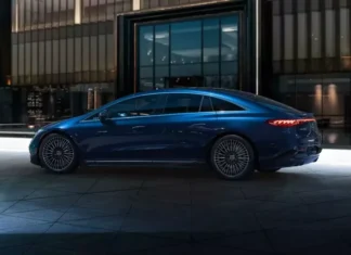 Luxury Mercedes-Benz Models Discontinued in Vietnam Due to Underwhelming Sales