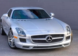 Mercedes-Benz SLS AMG Gullwing Supercar: 15 Years, Over 100,000 KM, Rarely Garaged