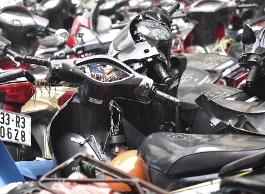 Ho Chi Minh City Auctions Over 24,000 Seized Motorcycles as Scrap Metal