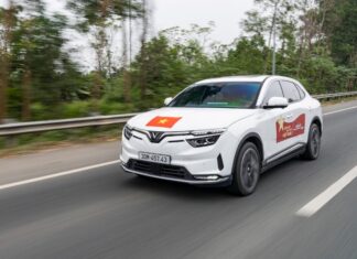 VinFast Smashes 2025 Sales Records, Solidifies Top Position in Vietnamese Market