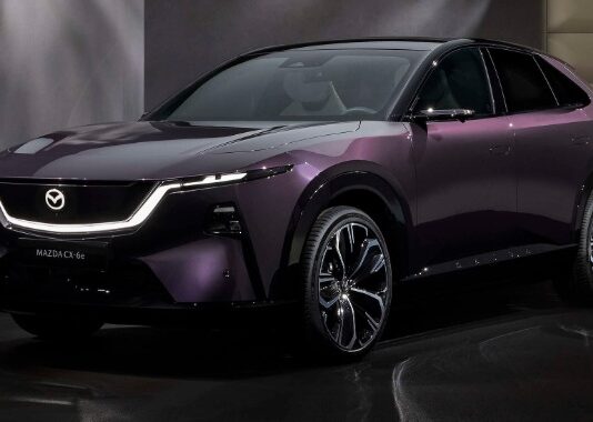 Mazda CX-6e Debuts Globally: Electric SUV with Sporty DNA, Offering 484 km Range per Charge
