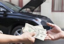The Car Sales Profession: Earning Thousands of Dollars and the Hidden Realities Behind the Scenes