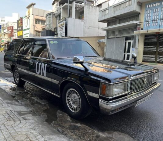 Unveiling the Rare 40-Year-Old Toyota Crown Wagon Owned by the “Coffee King”